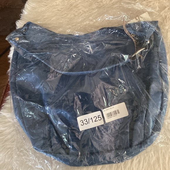 Purse - Picture 2 of 3